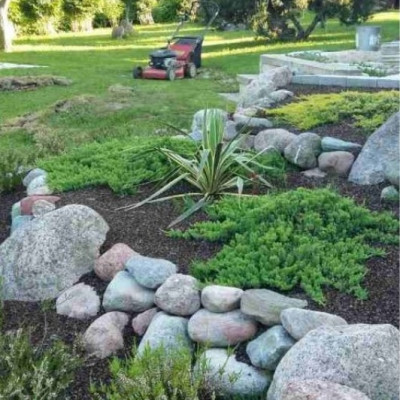 Grikių lukštų mulčias 60 L – natūralus sodo mulčias