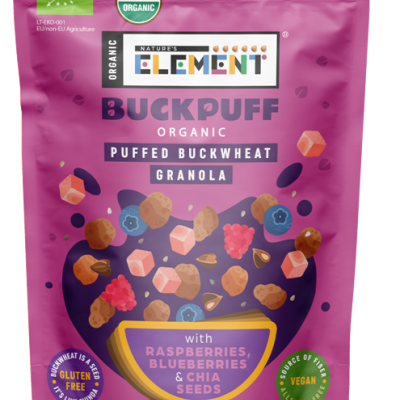 Ekologiška pustų grikių granola su miško uogomis